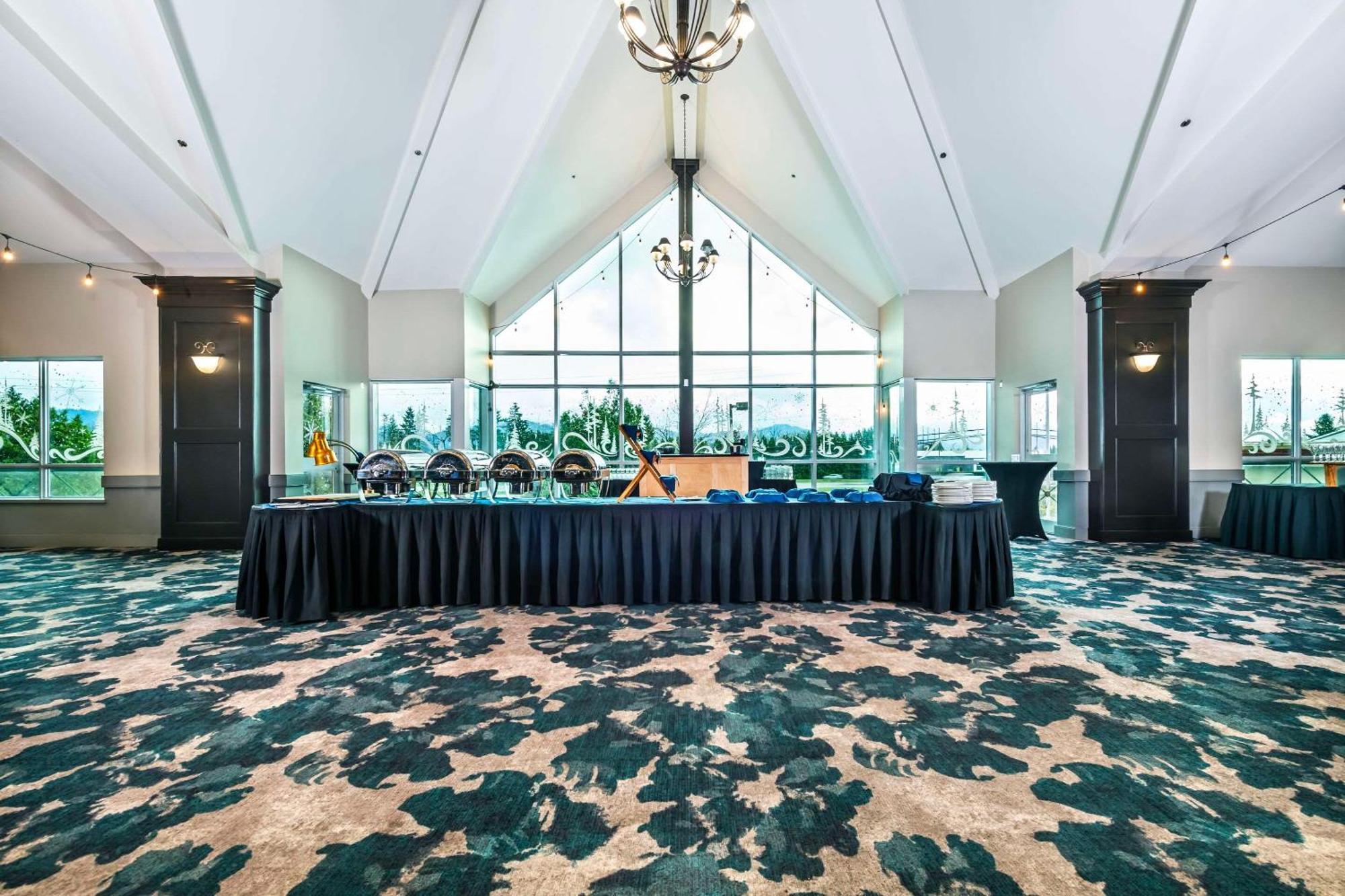 Clarion Hotel&Conference Centre Abbotsford Exterior foto